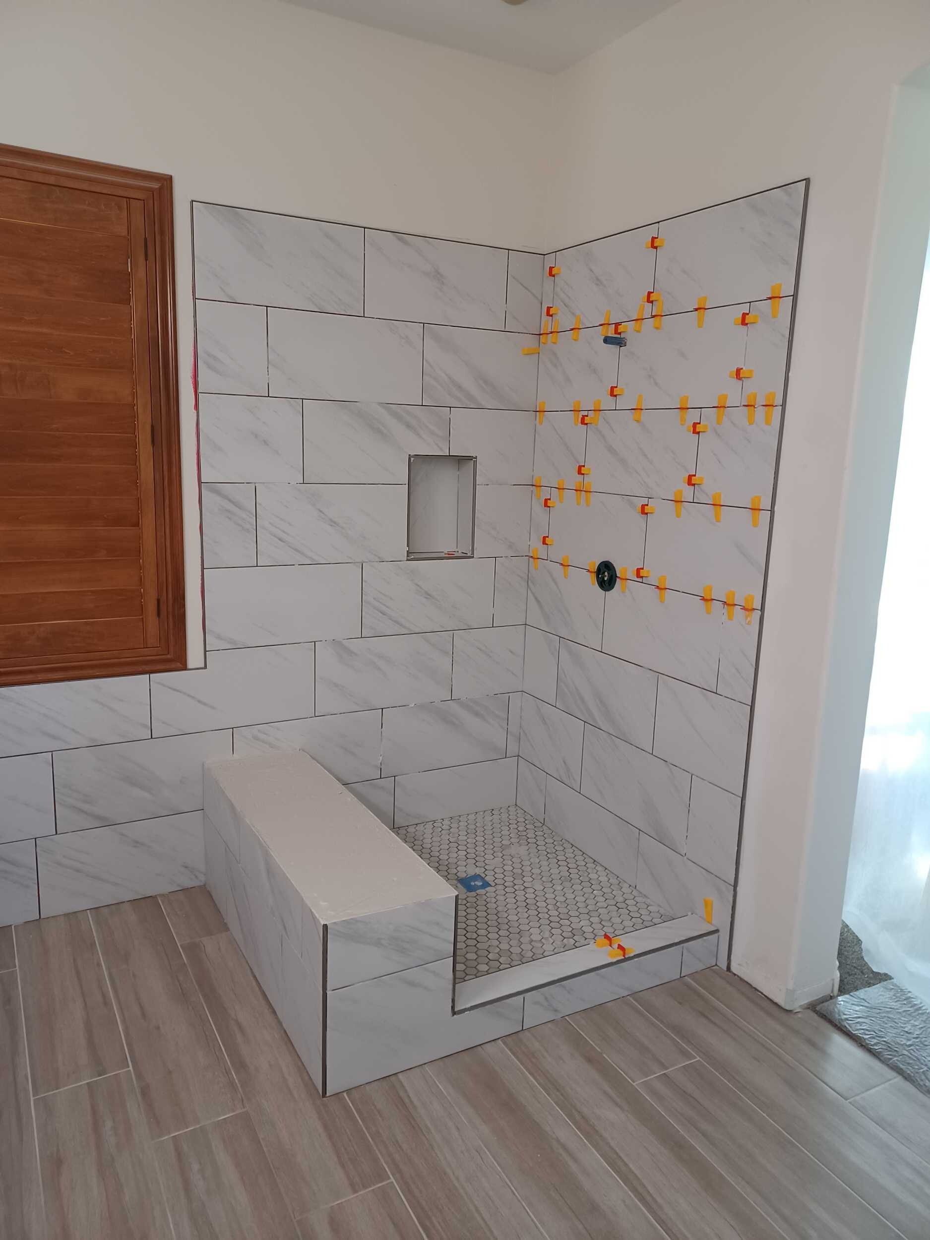 bathroom-during-bajada-66