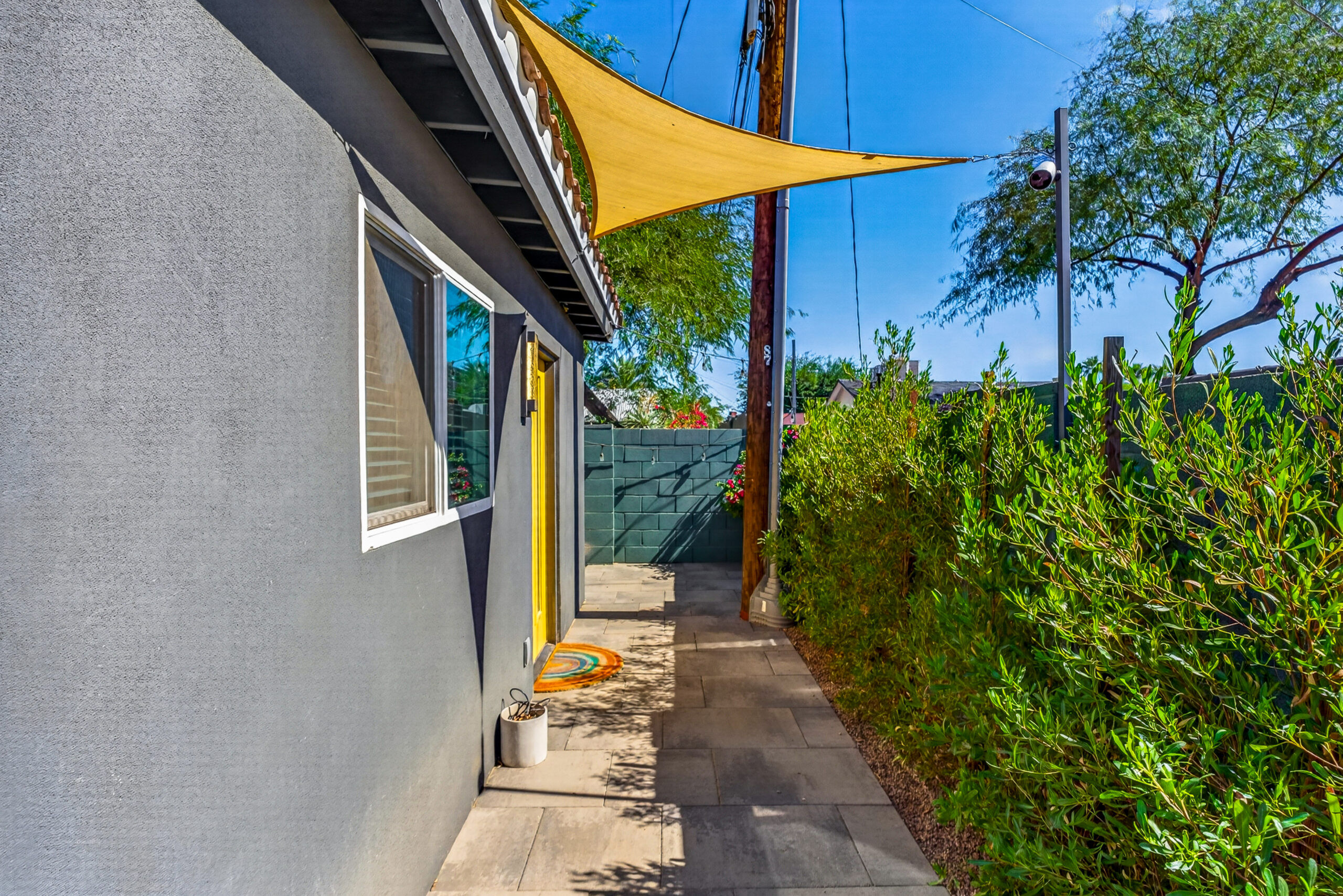 6-print-77 W Wilshire Dr–43